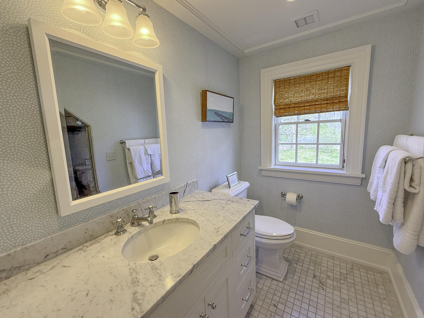 BR2 King En Suite with Shower Stall, Second Floor