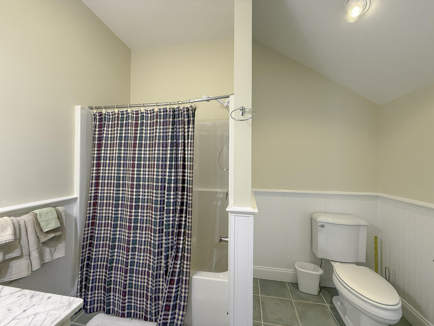 Hall Bath with Shower Tub Combo, Second Floor