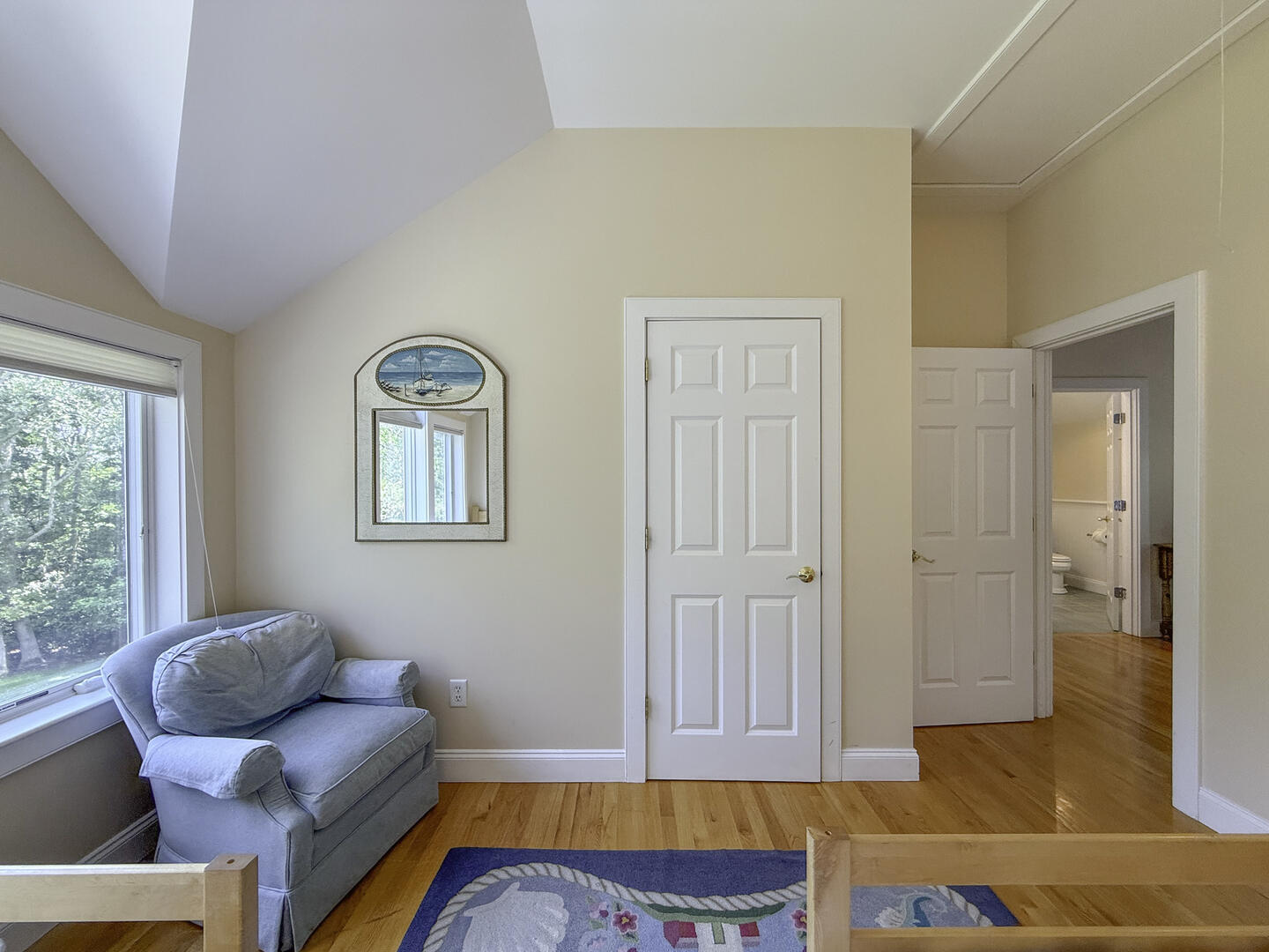 BR3 (2) Twin Beds, Second Floor