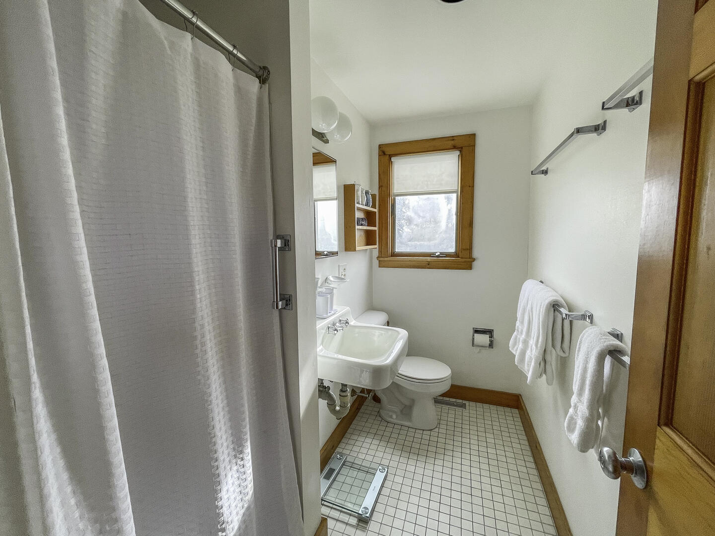 Hall Bathroom, Shower Stall