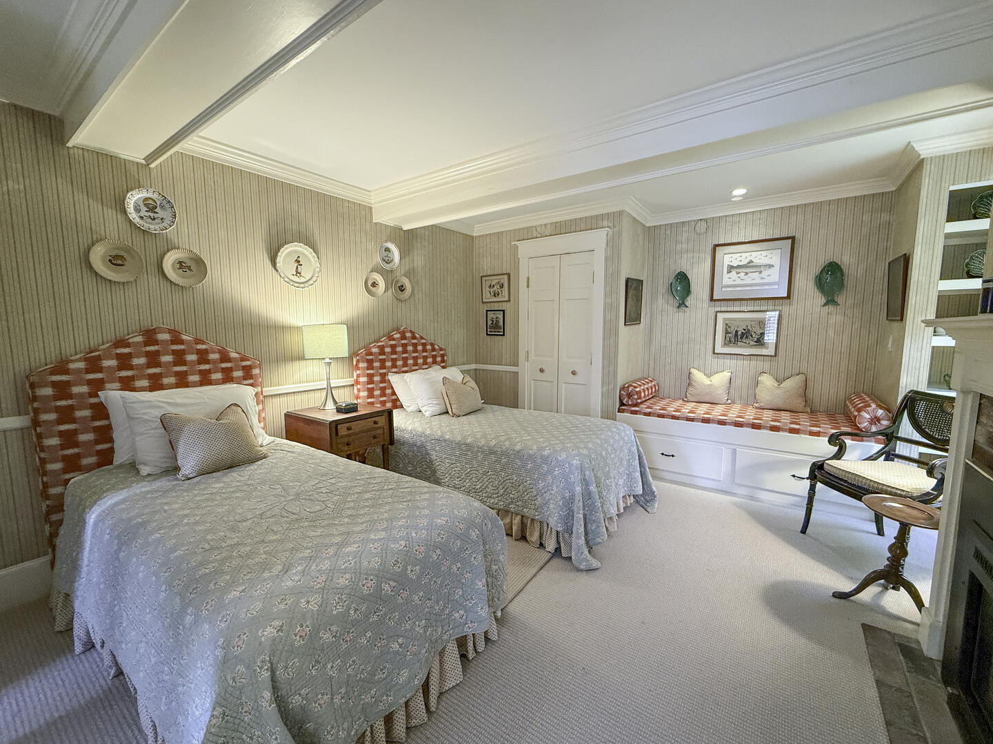 BR2 (2) Twin Beds En Suite, First Floor