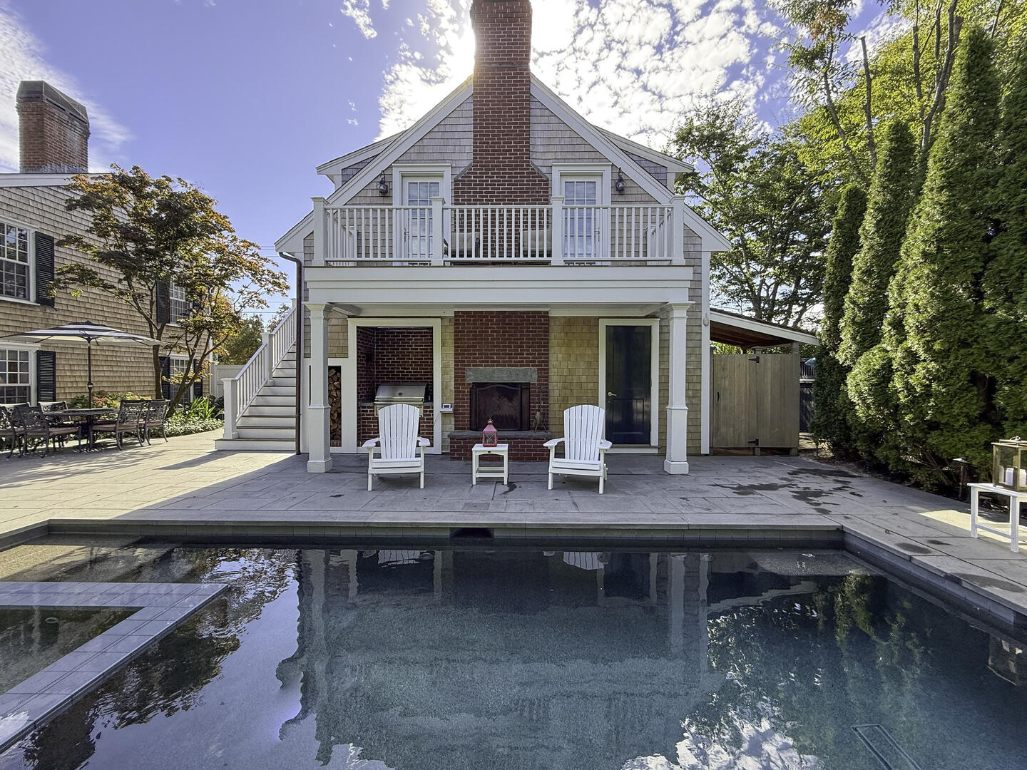 Garage with Game Room