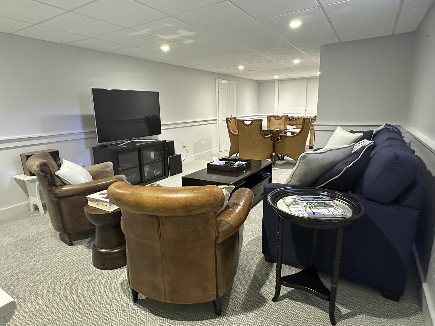 Living Area, Lower Level