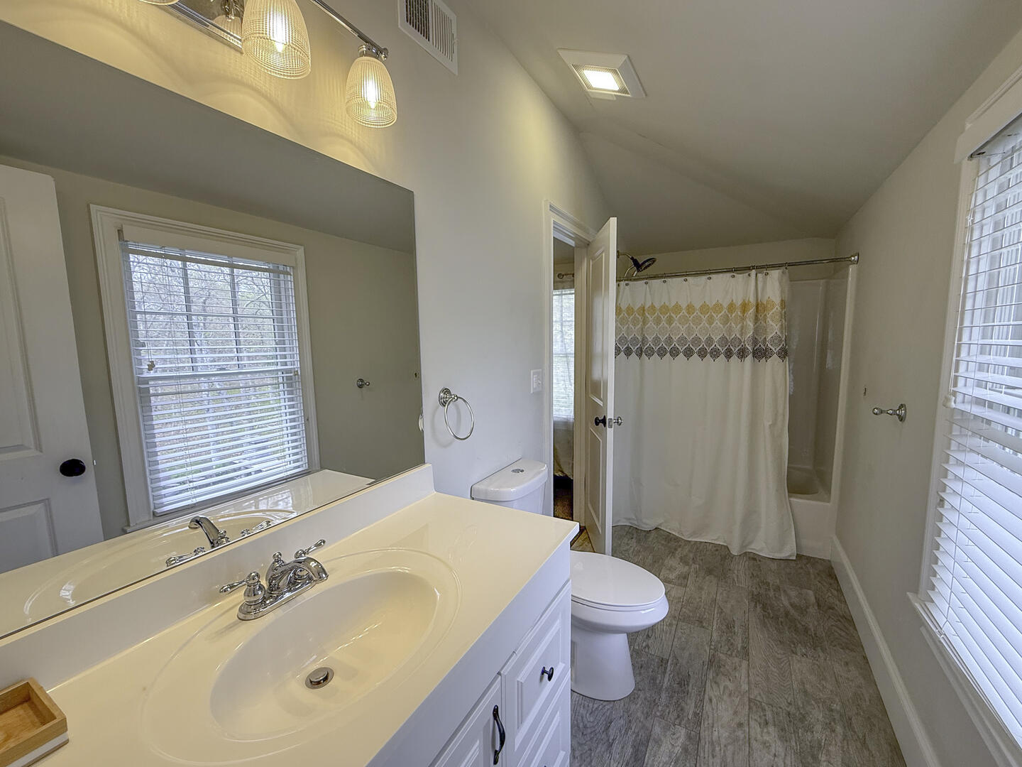 BR4 & BR5 Adjoining Bath with Shower Tub Combo, Second Floor