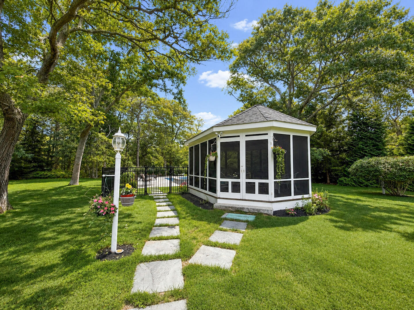 Screened Porch