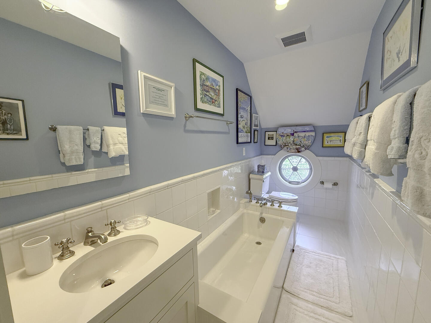 Hall Bath with Tub Only, Second Floor