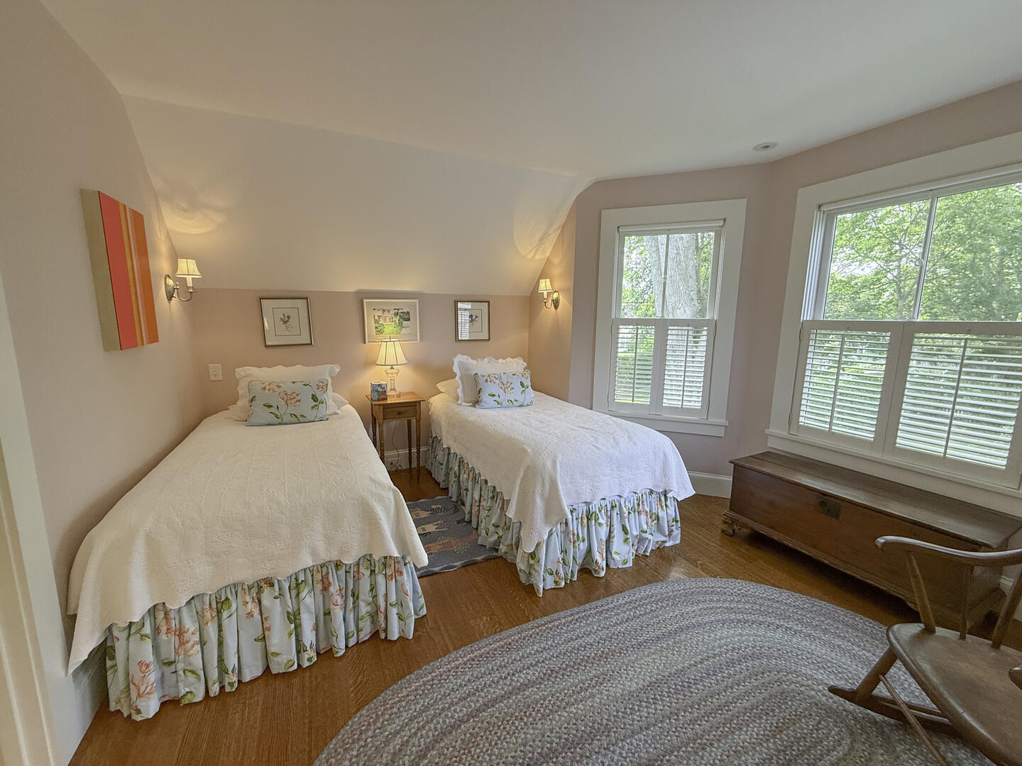 BR4 (2) Twin Beds, Second Floor