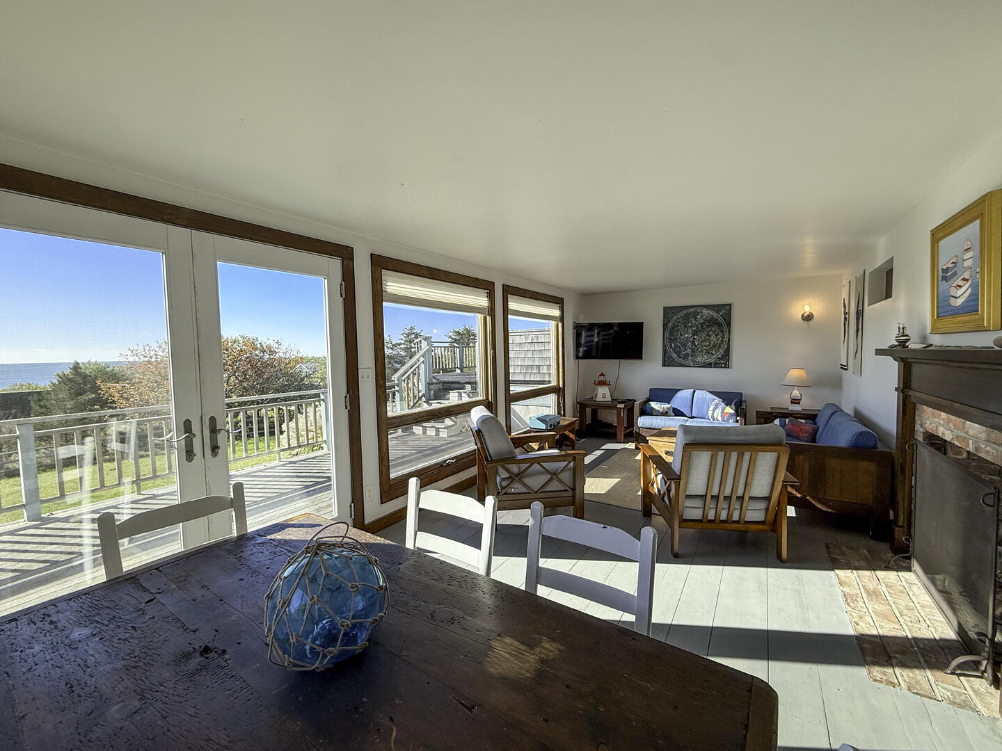 Second Dining Area, First Floor