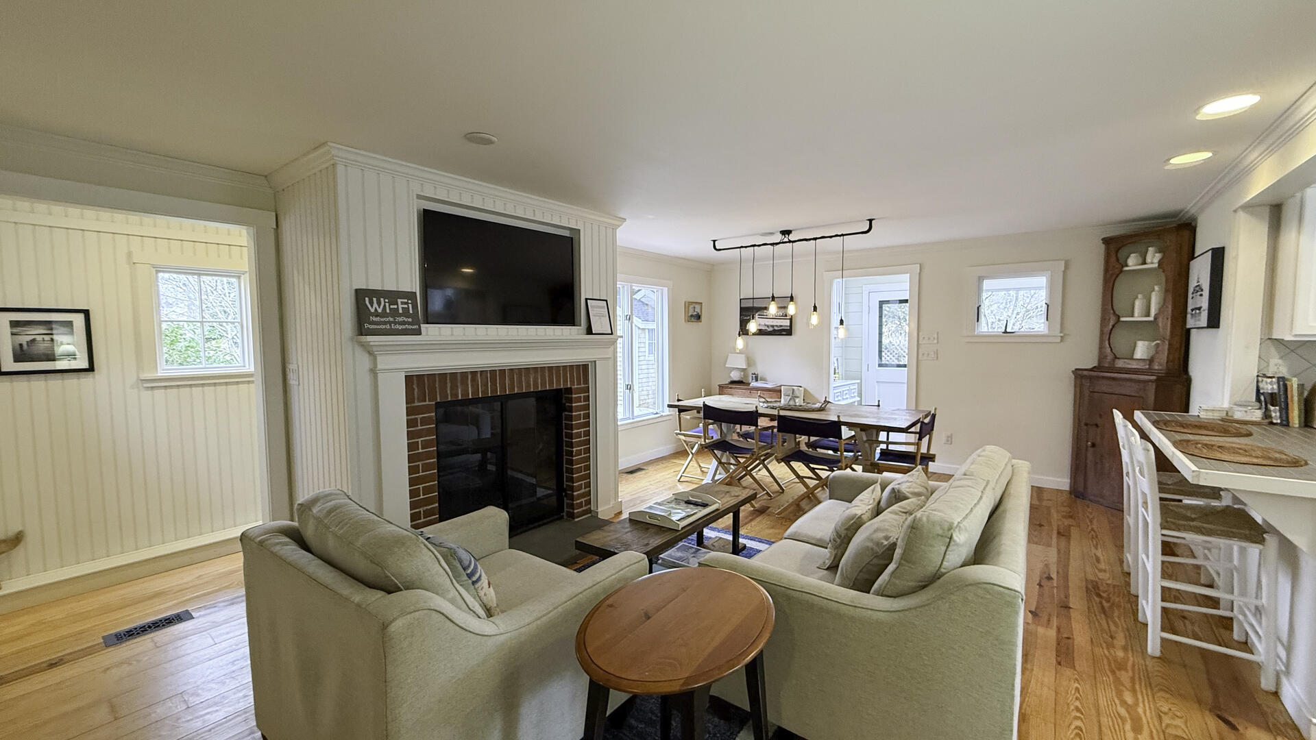 Edgartown Downtown 122 3