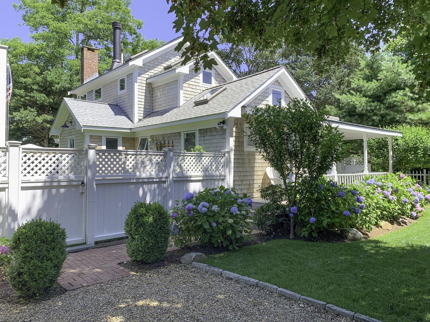 Edgartown Downtown 122