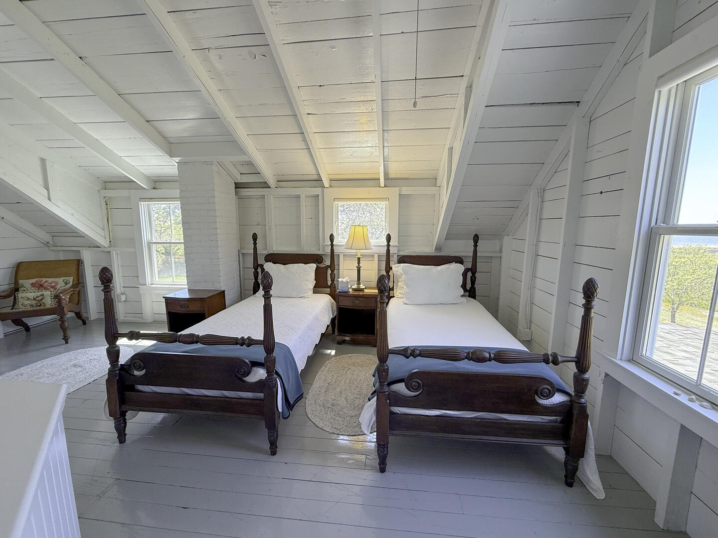 BR2 (2) Twin Beds (accessed via spiral staircase to open loft)