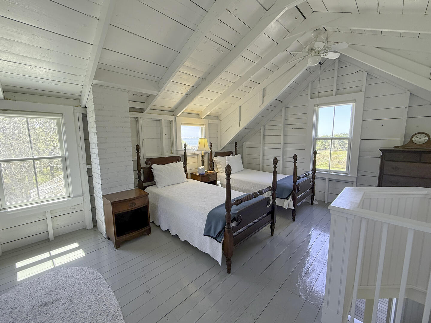 BR2 (2) Twin Beds (accessed via spiral staircase to open loft)