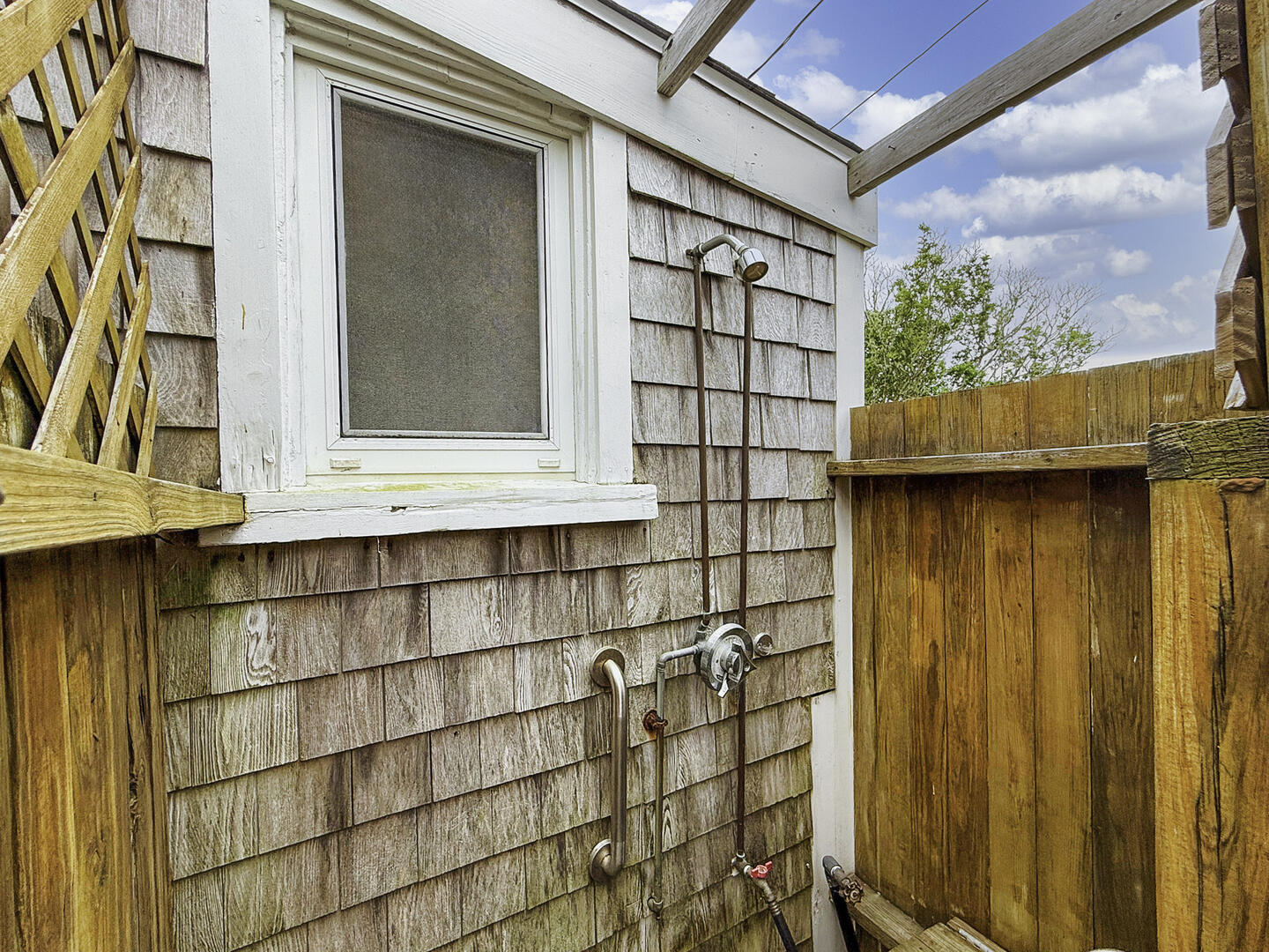 Enclosed Outdoor Shower