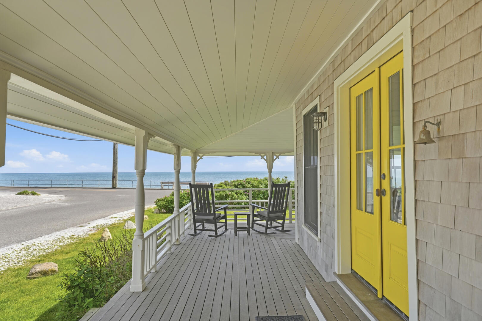 Oak Bluffs 834 4