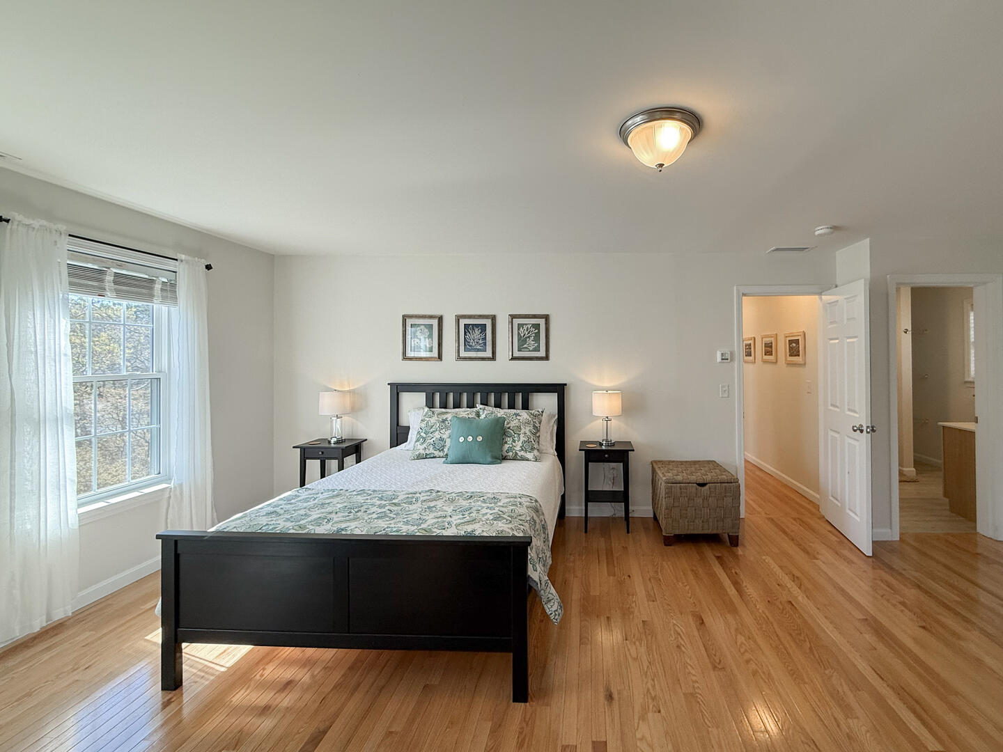 BR1 Queen En Suite, Second Floor