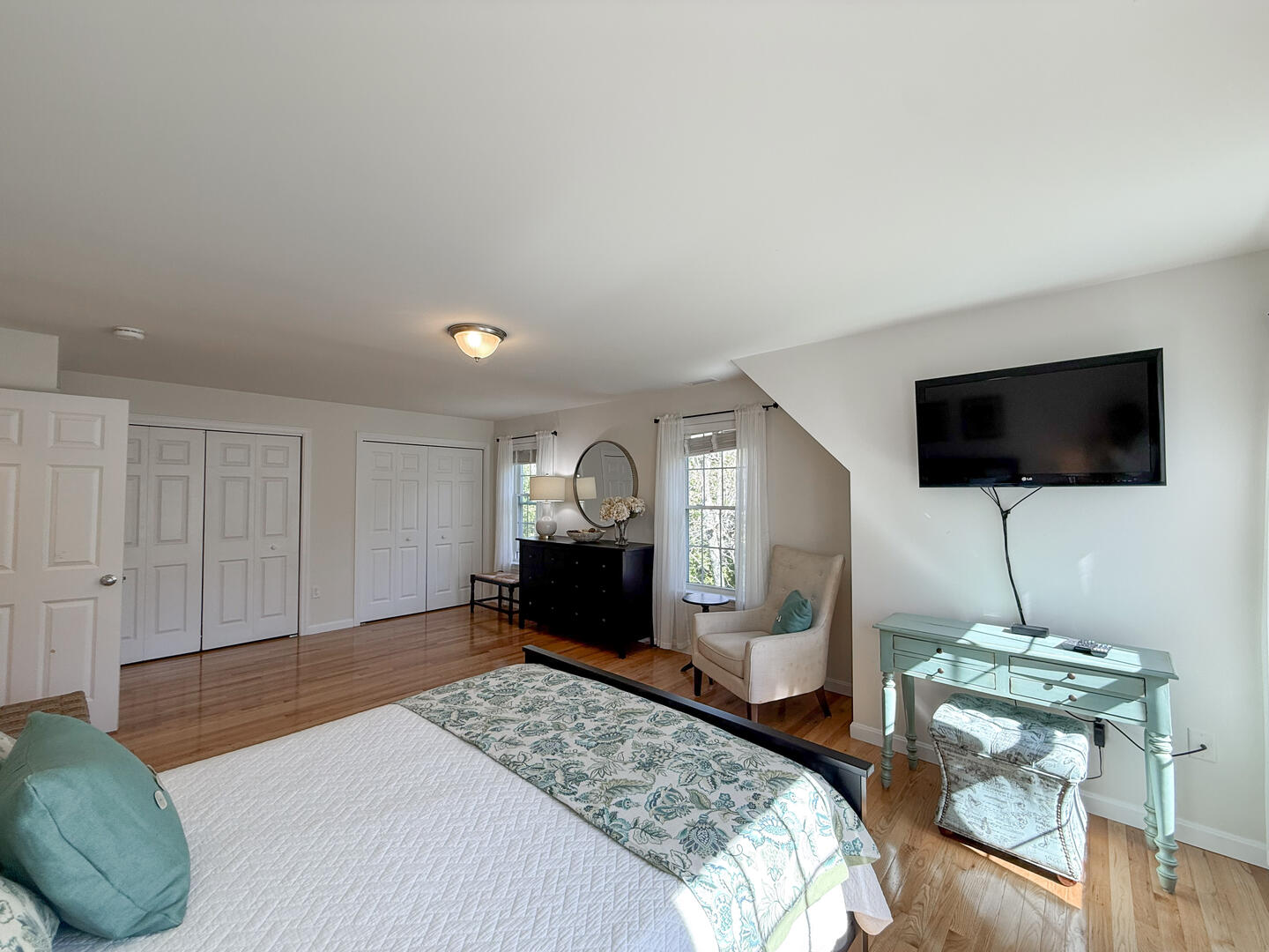 BR1 Queen En Suite, Second Floor