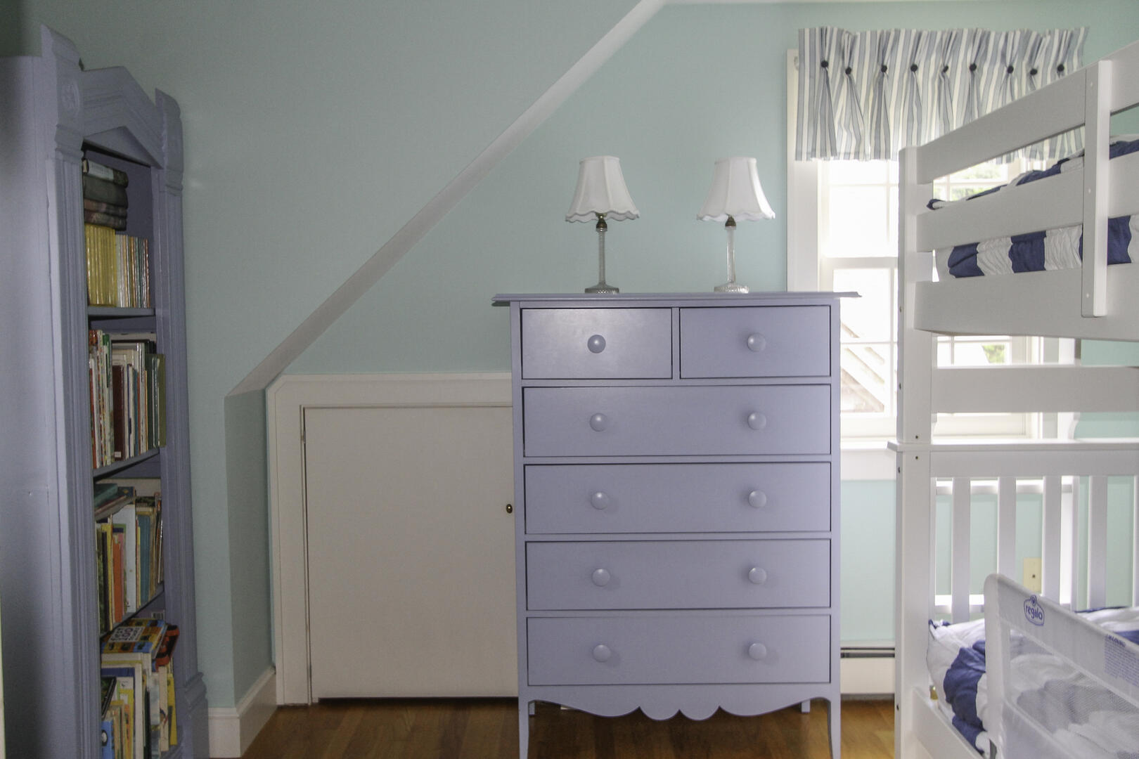 BR5 Twin Bunk Bed, Second Floor