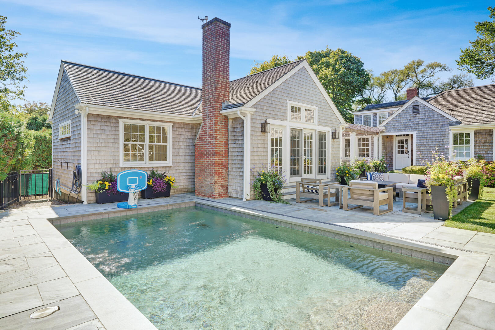 Edgartown Downtown 75