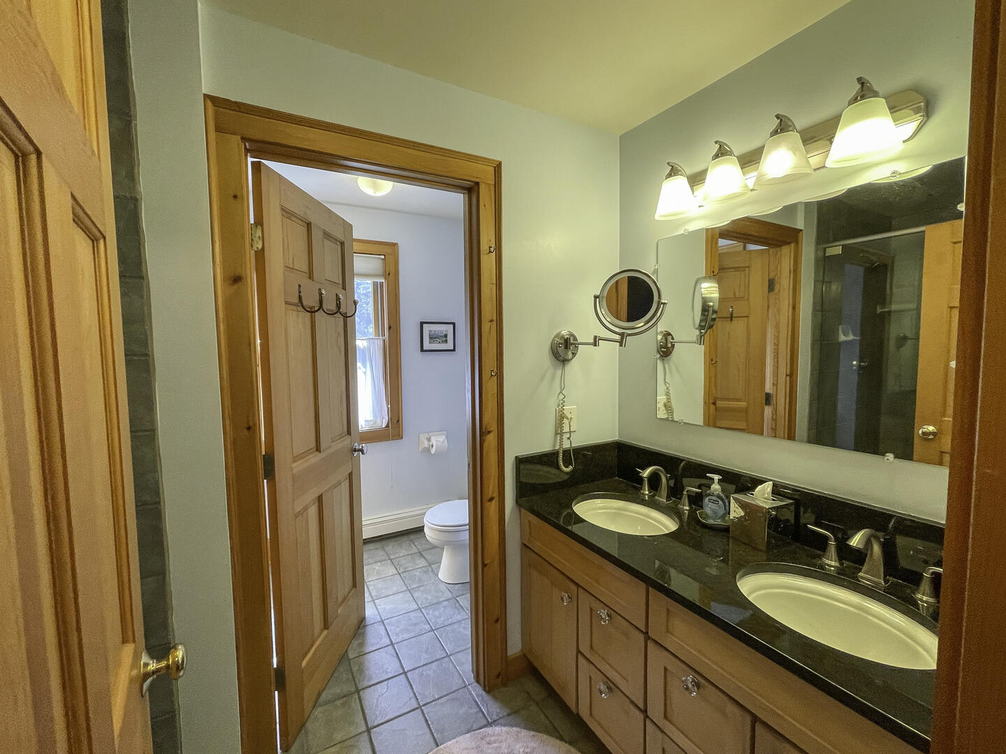 BR1 En Suite, Shower, Second Floor