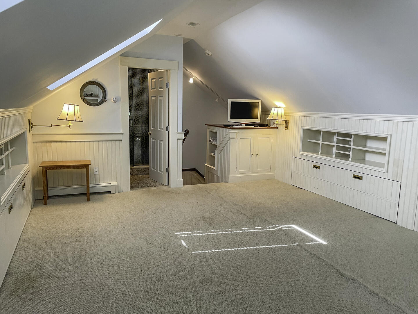 BR4 (4) Twin Beds, Third Floor