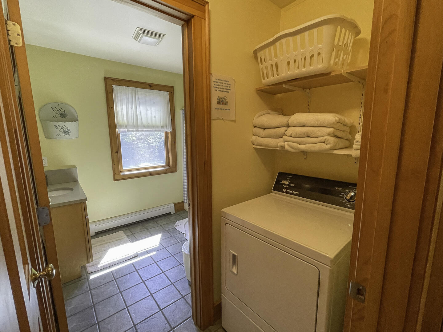 Hall Bathroom, Shower Tub Combo, Second Floor