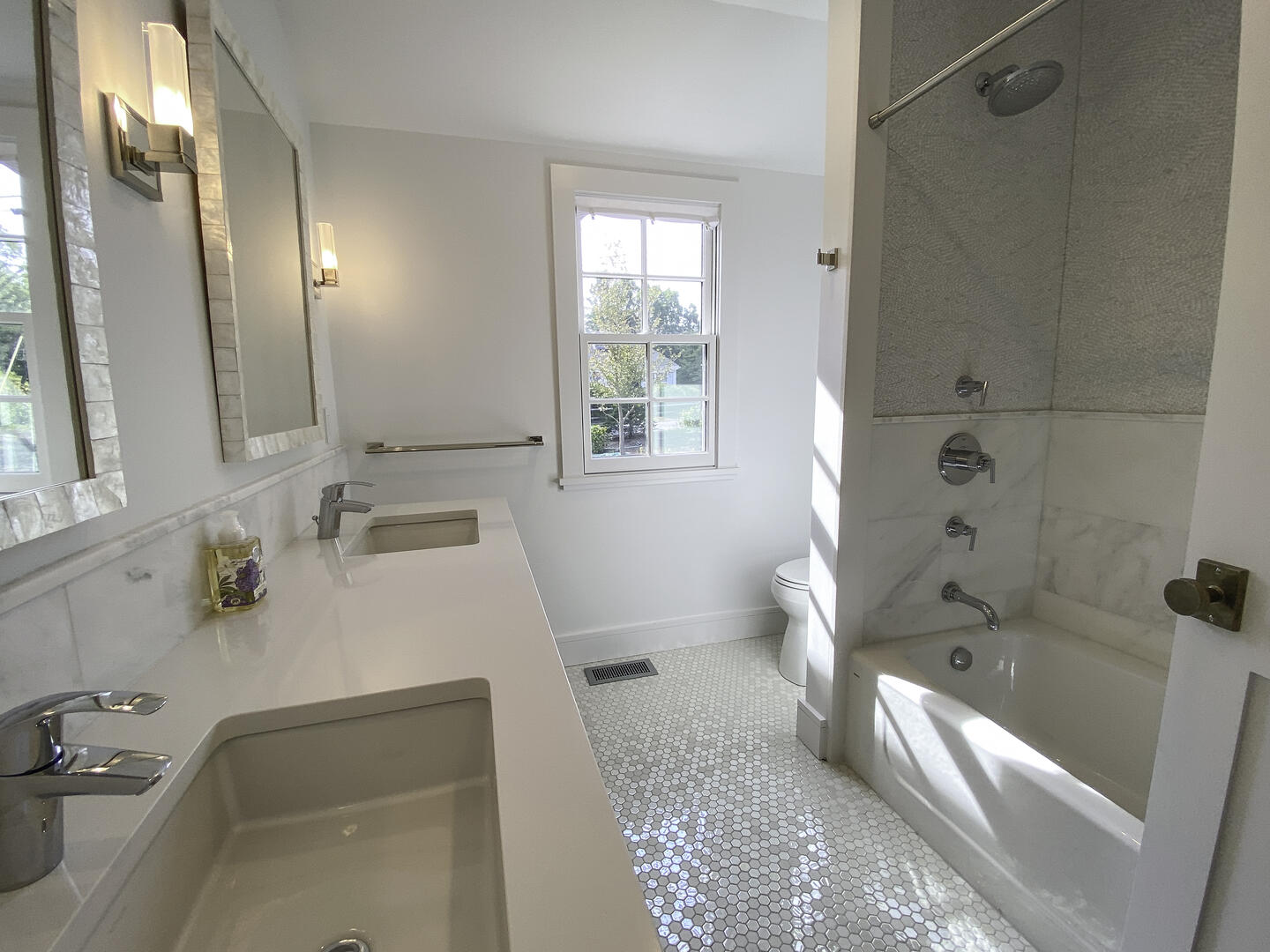 Hall Bath with Shower Tub Combo, First Floor