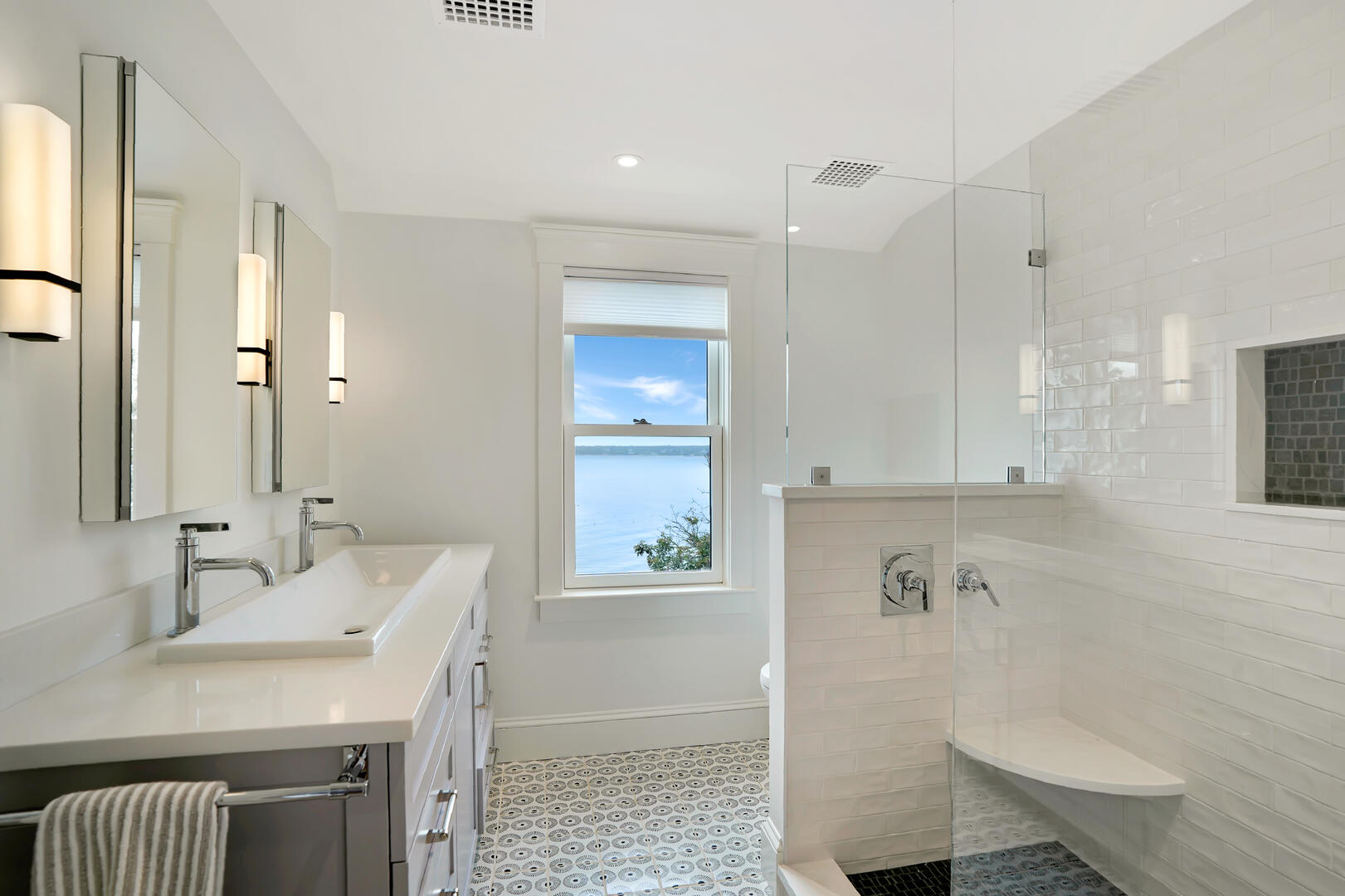 BR2 Queen En Suite with Shower Stall, Second Floor