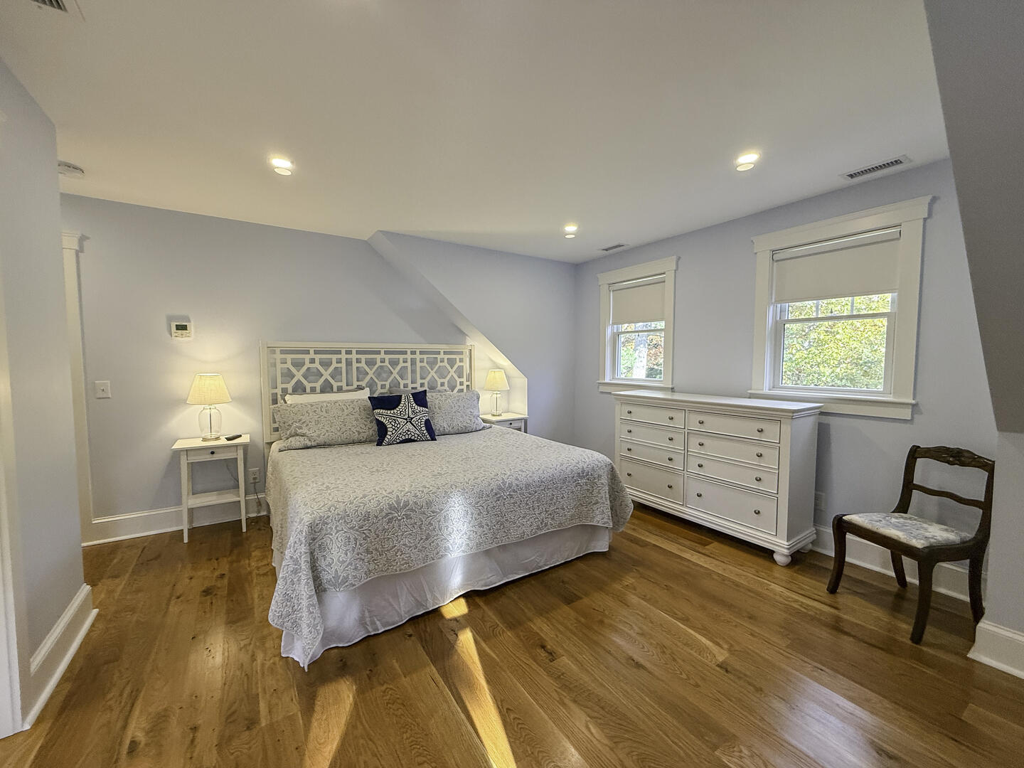 BR2 King En Suite, Second Floor