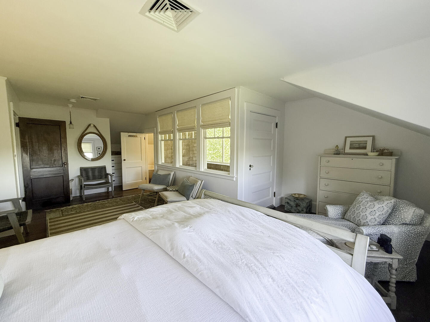 BR3 Queen En Suite, Second Floor