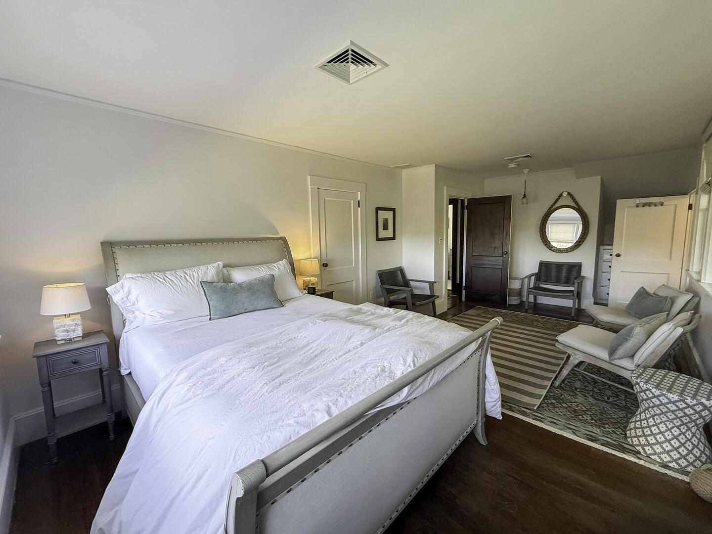 BR3 Queen En Suite, Second Floor