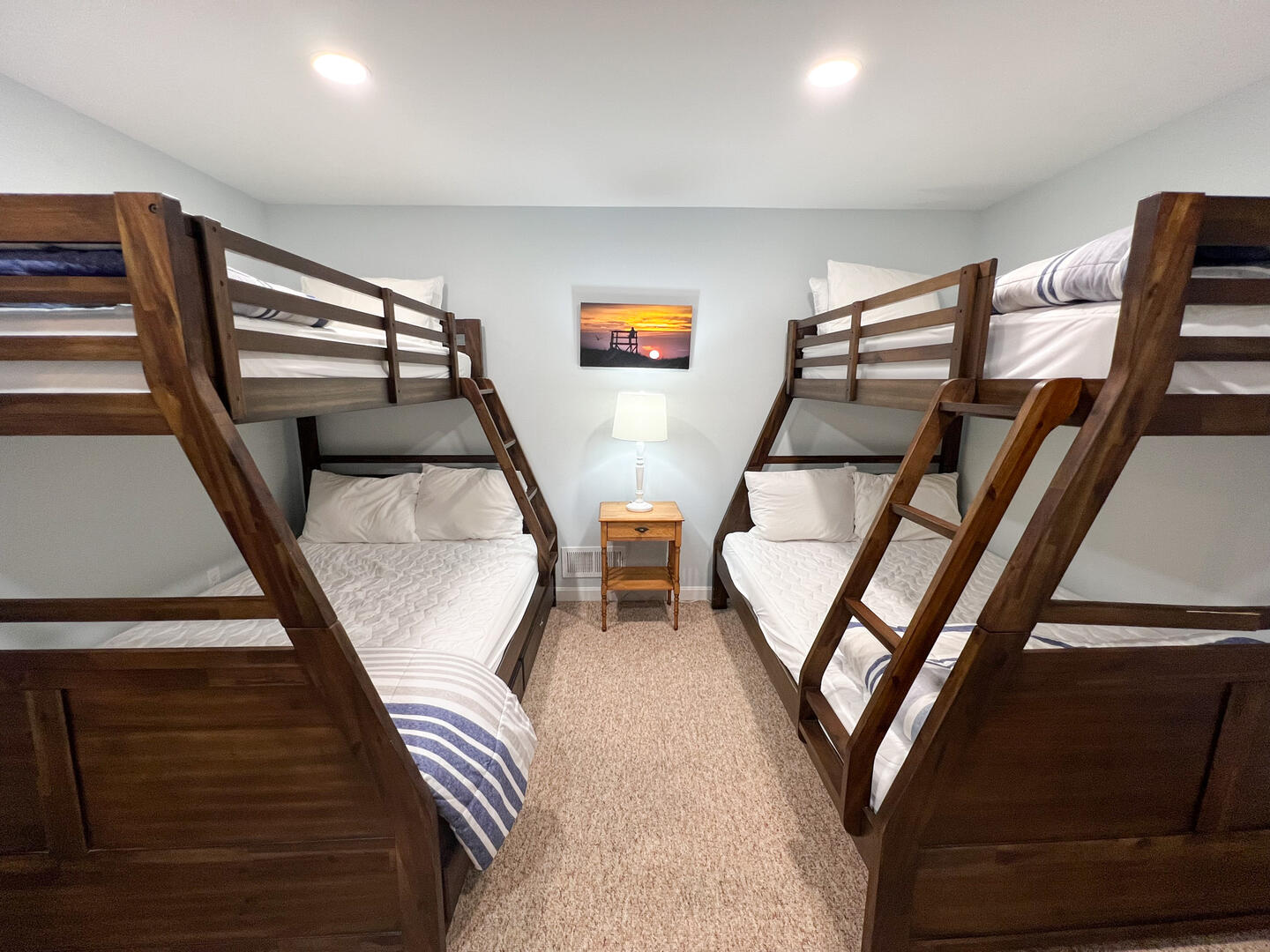 BR4 (2)Bunk beds (twin over double) lower level