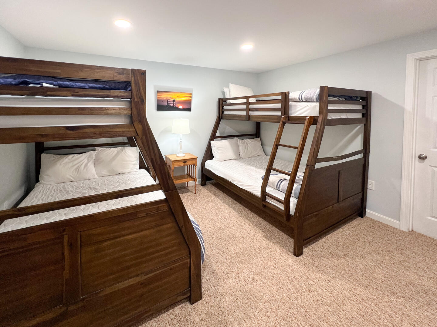 BR4 (2)Bunk beds (twin over double) lower level