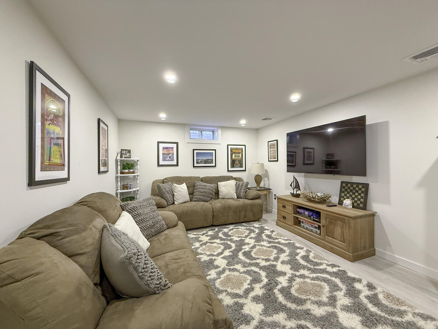 Media Room, Lower Level