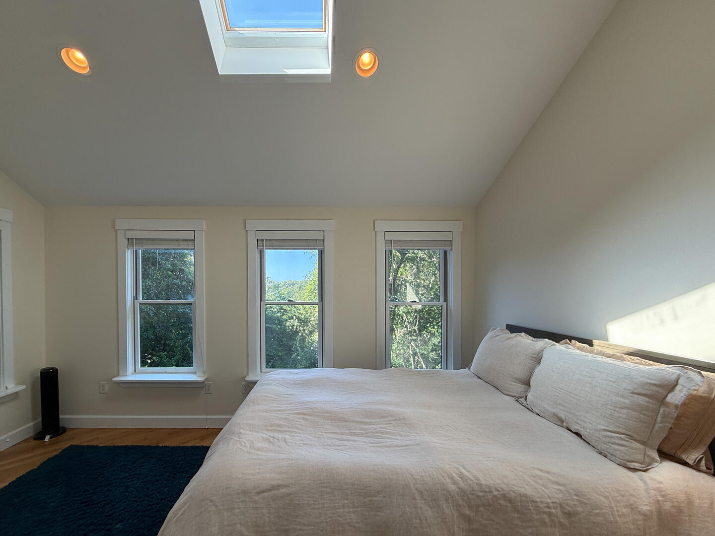 Guest House, BR5 with Queen Bed