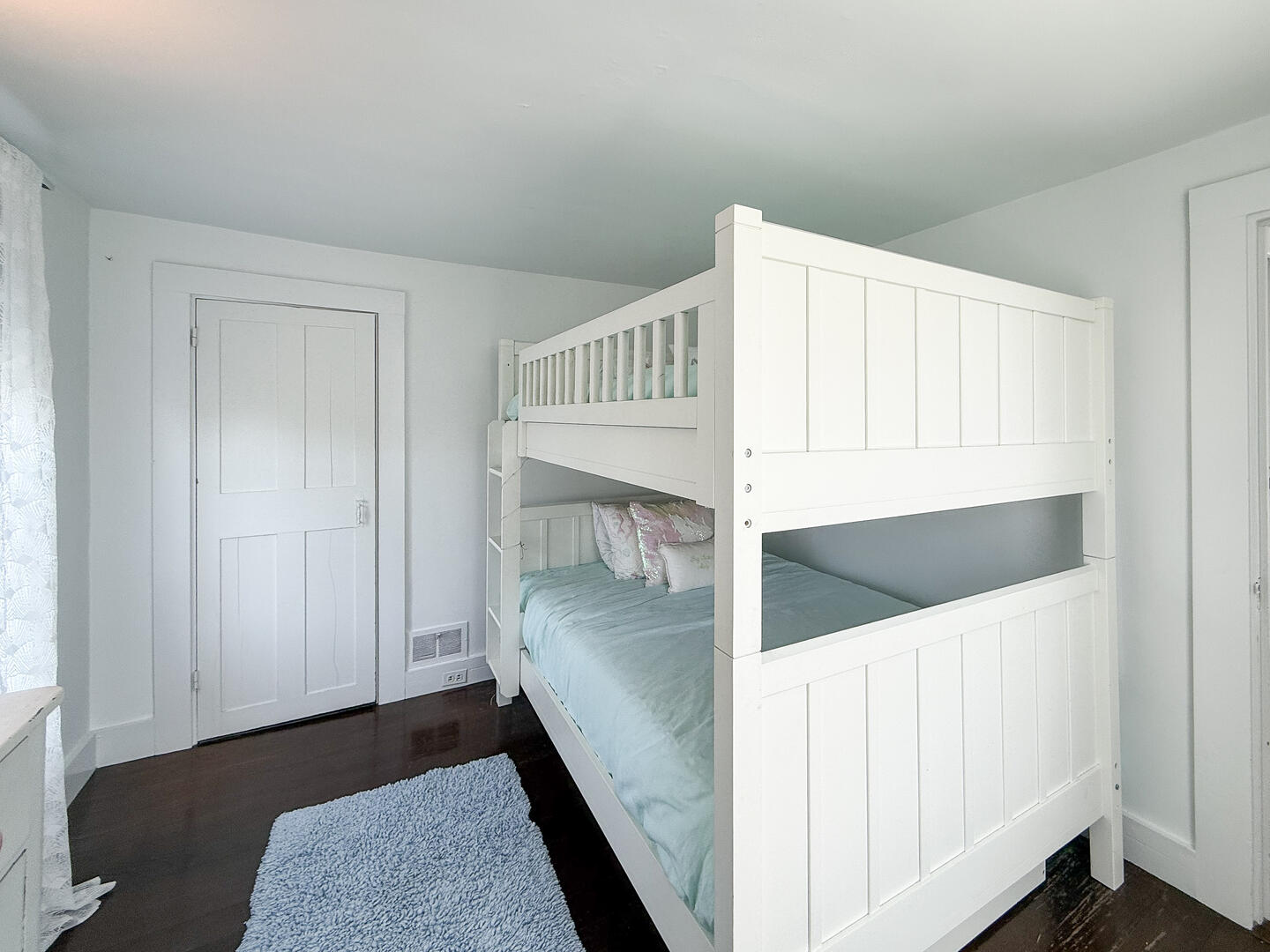 BR4 Double Bunk Bed, Second Floor