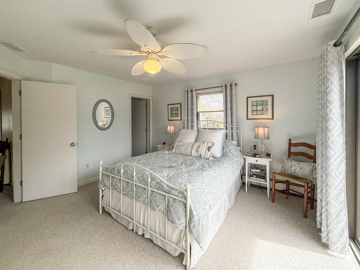 BR1 Queen En Suite, Second Floor
