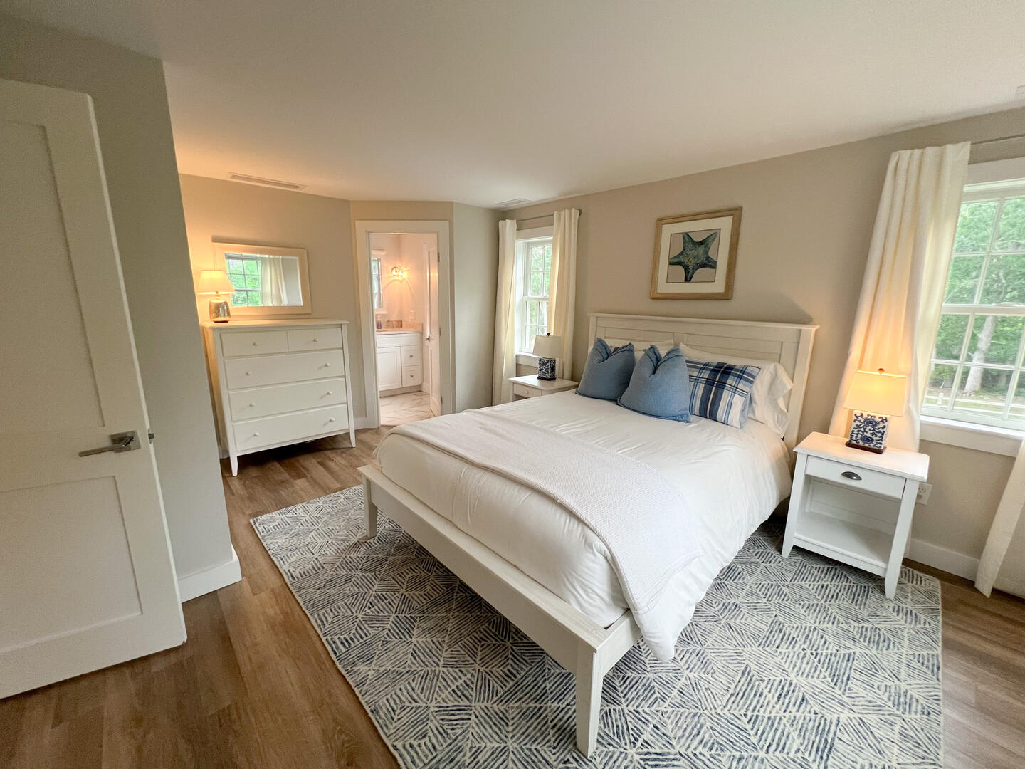 BR2 Queen En Suite, Second Floor