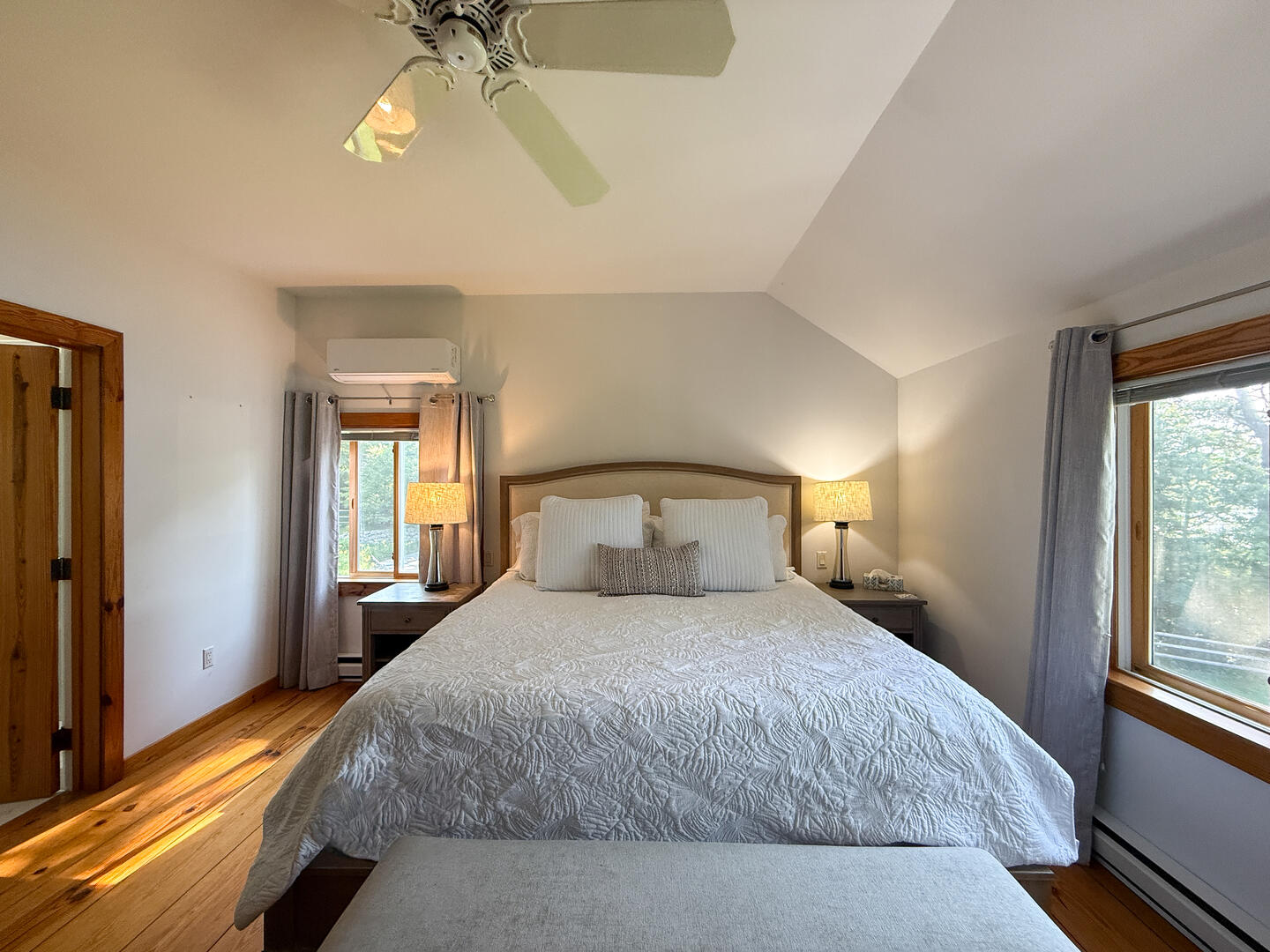 BR1 King En Suite, Second Floor