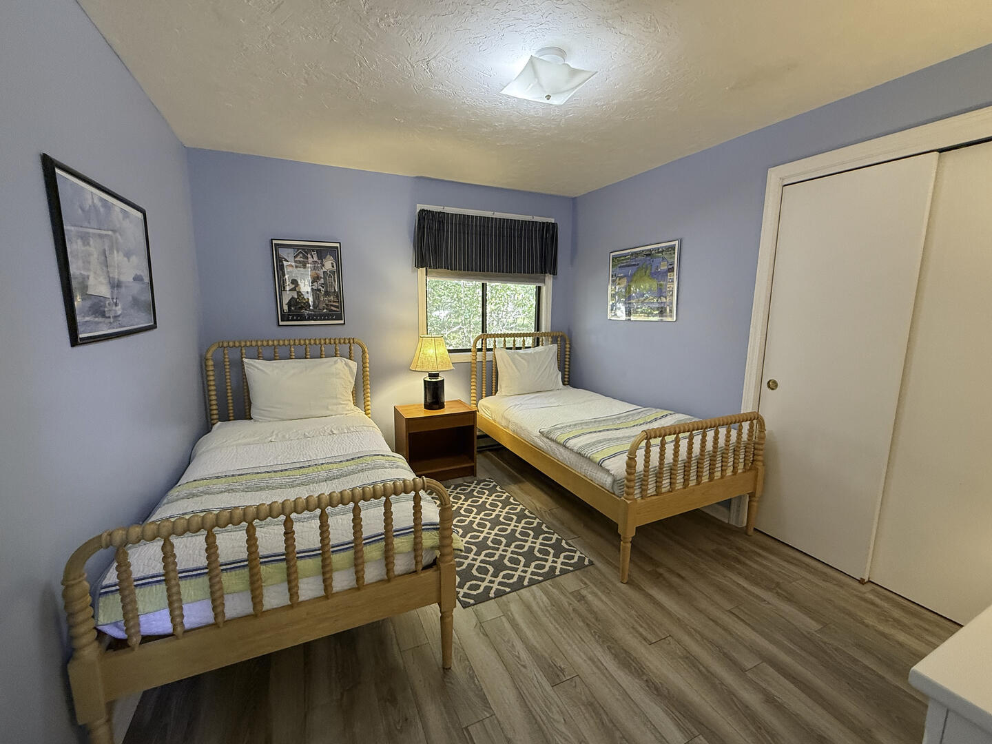 BR2 (2) Twin Beds, First Floor