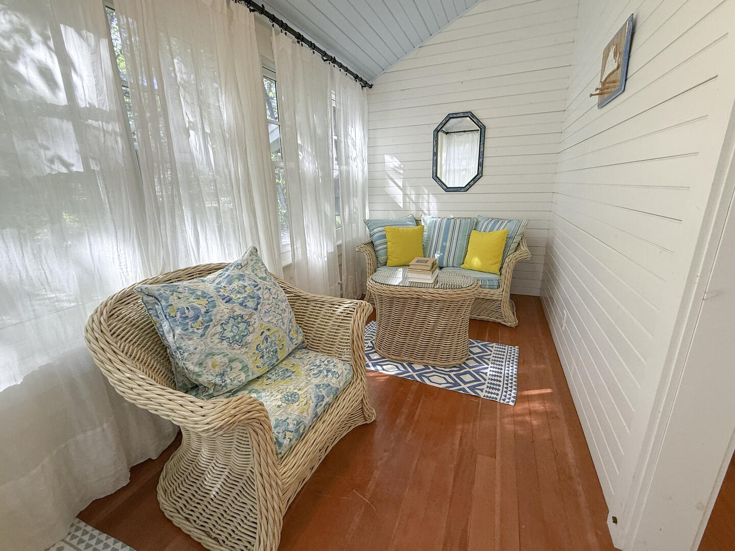 Sitting Area off of Kitchen