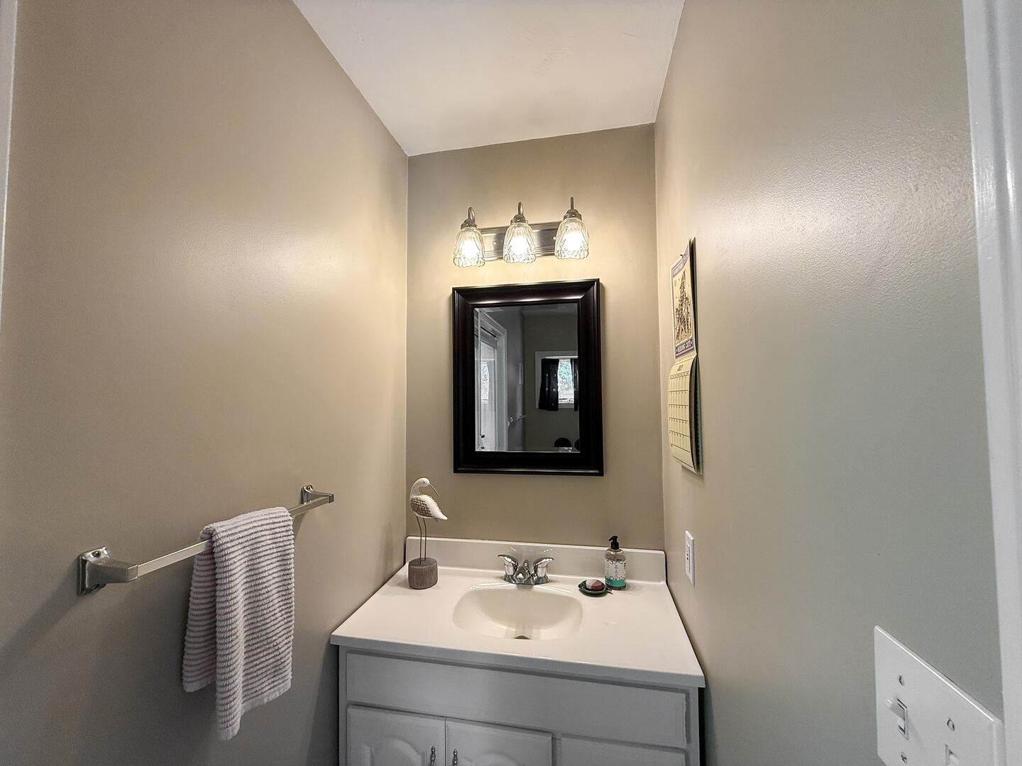 BR3 Half Bath Walkout to Enclosed Outdoor Shower, First Floor