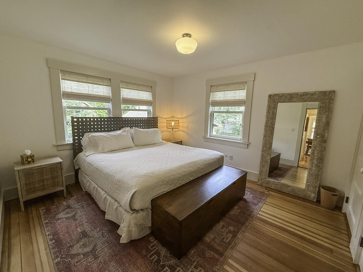 BR1 King, First Floor