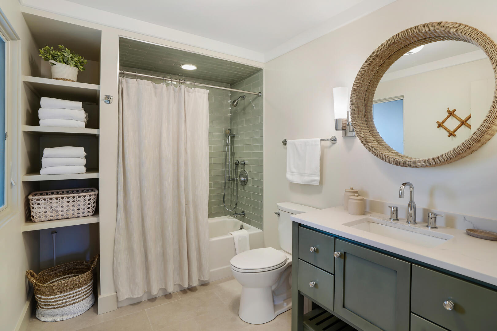 Hall Bath with Shower Tub Combo, First Floor
