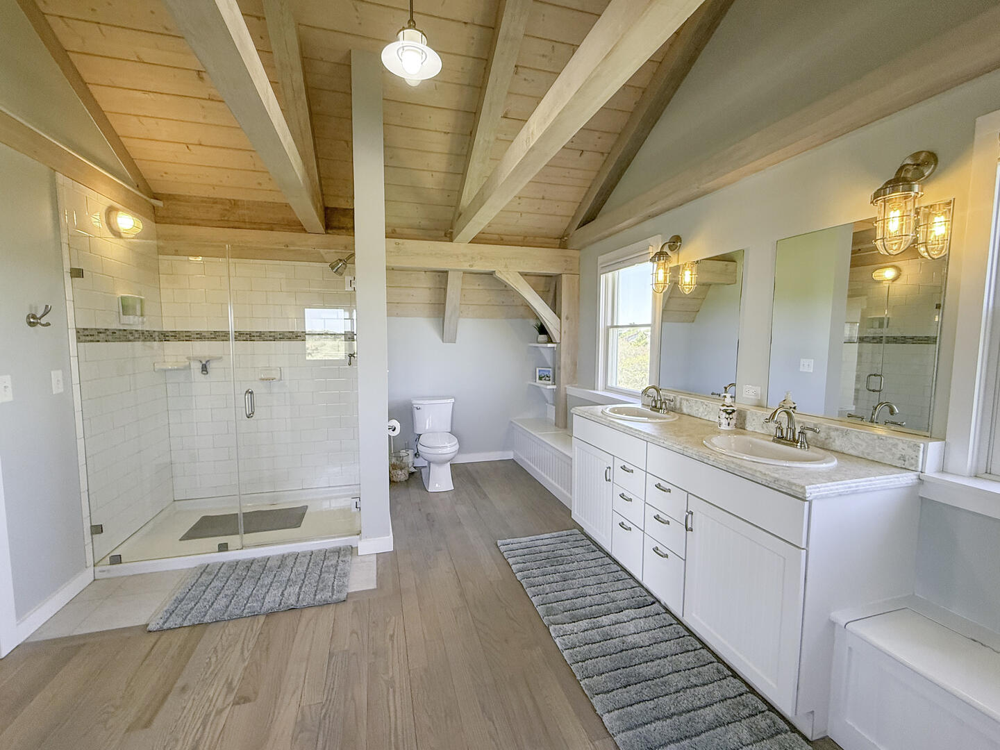 BR3 King En Suite with Shower Stall, Second Floor