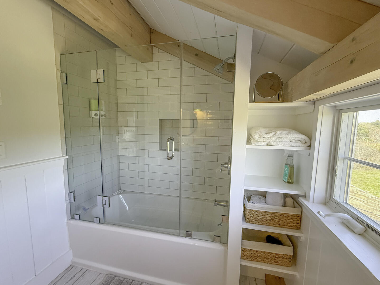 Hall Bath with Shower Tub Combo, Second Floor