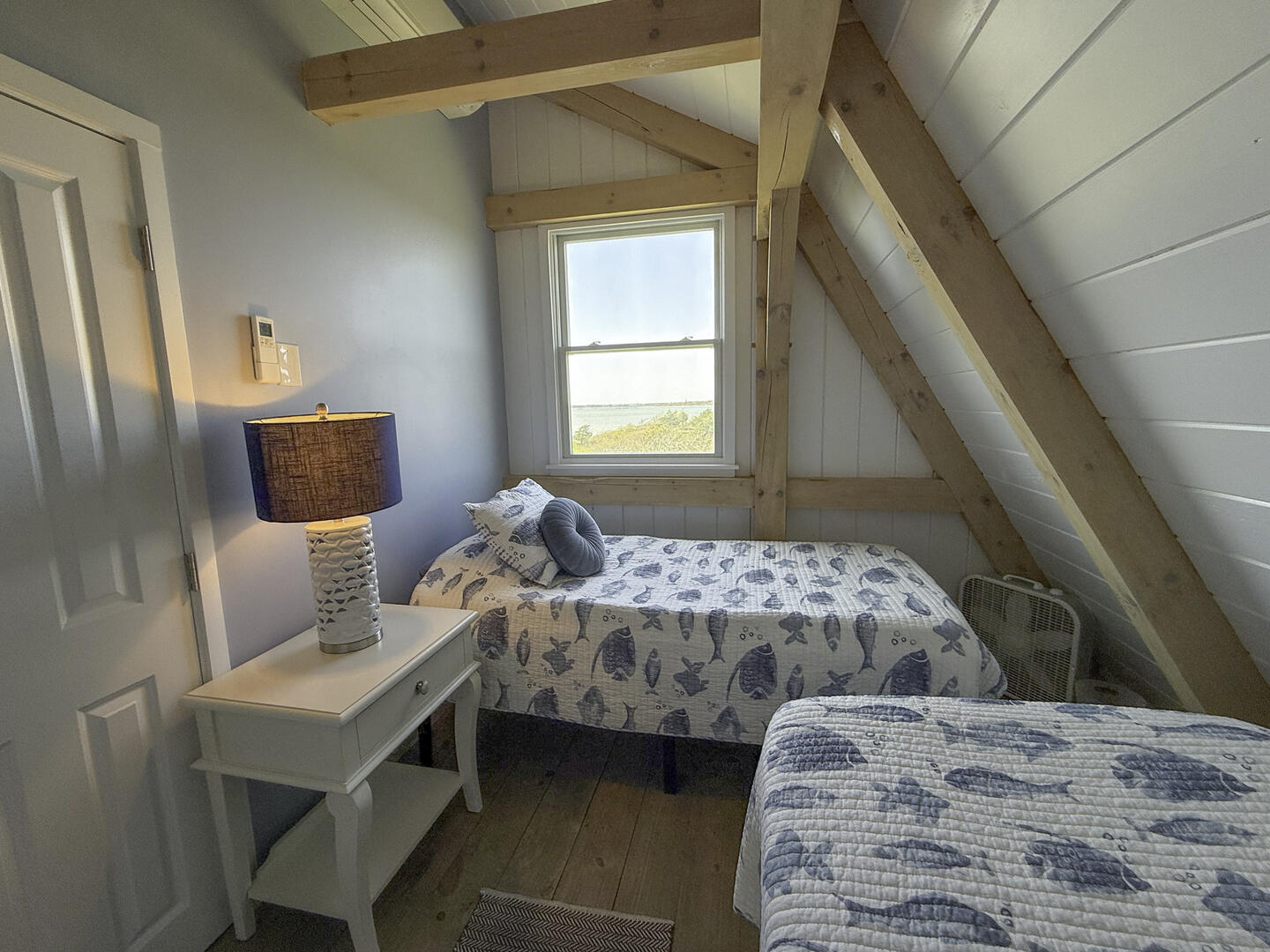 BR6 (2) Twin Beds, Second Floor