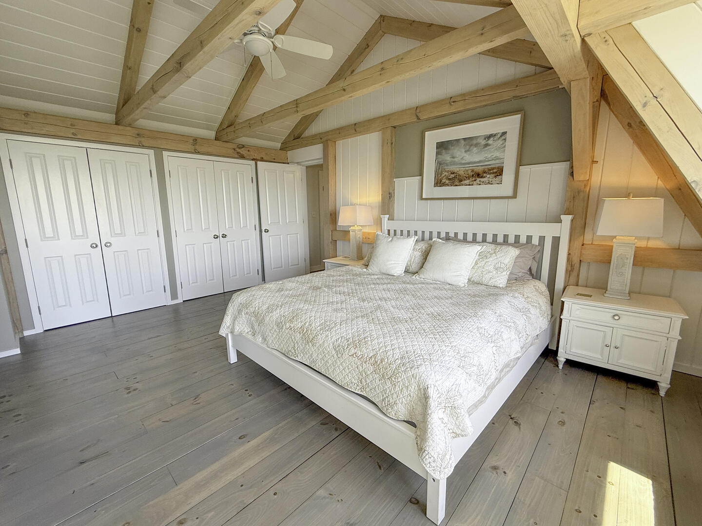 BR4 King, Second Floor