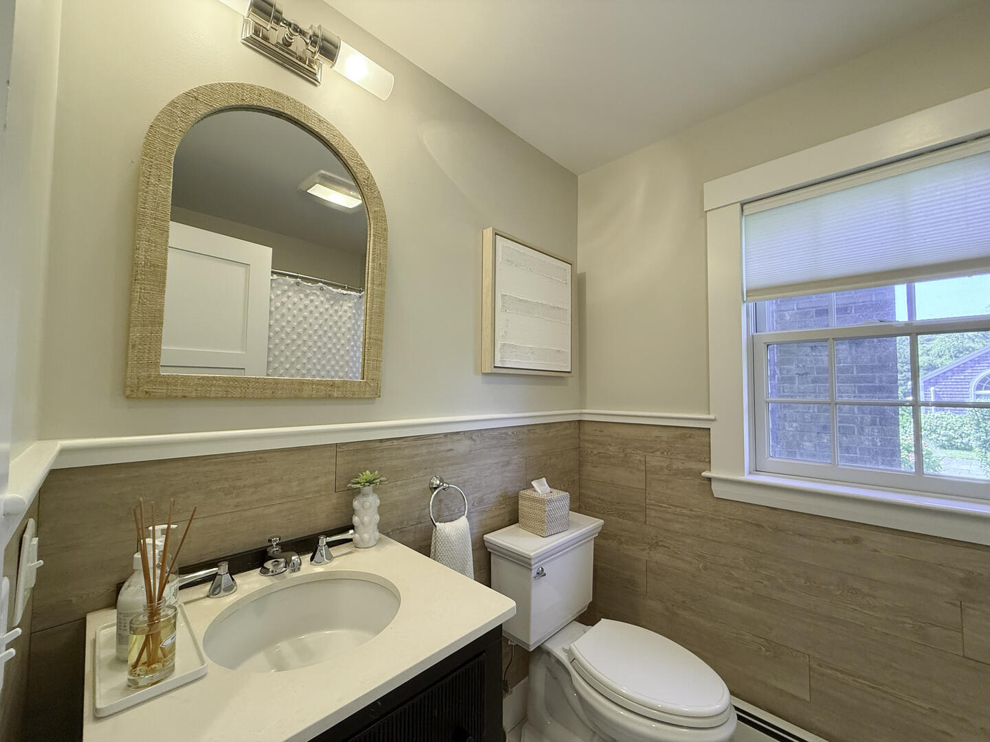 Hall Bath with Shower Tub Combo, First Floor