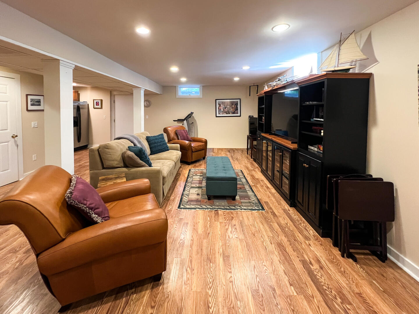 Living Area, Lower Level