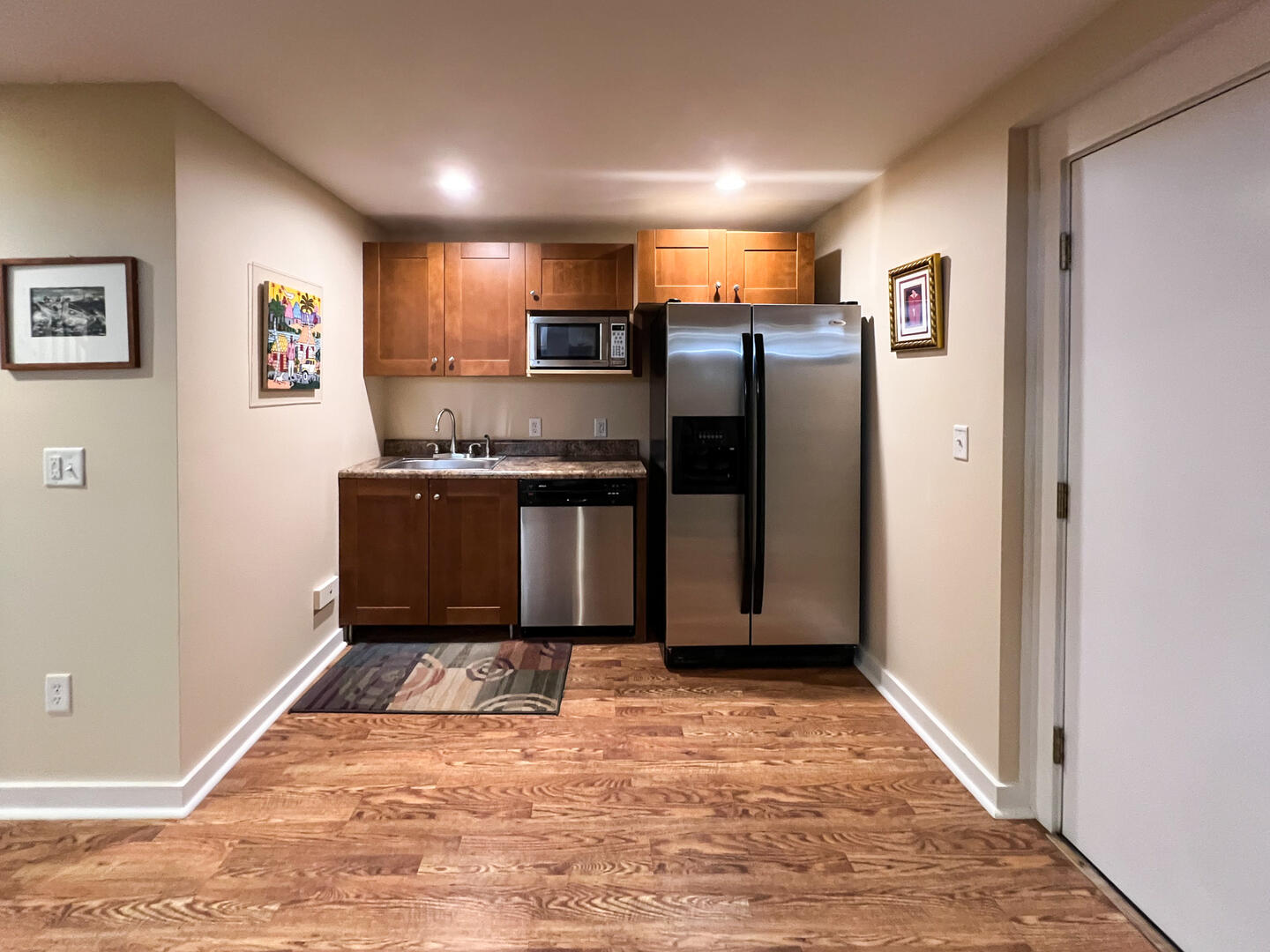 Kitchenette, Lower Level